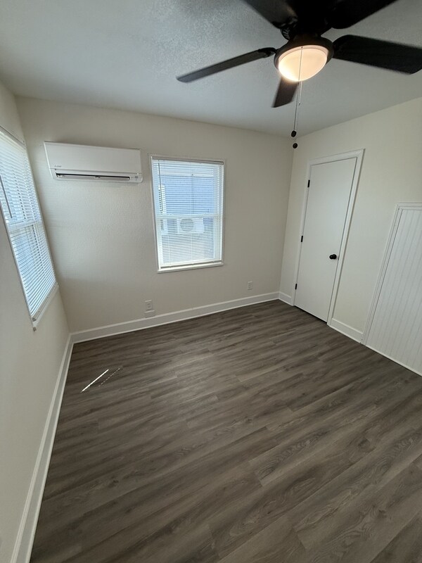 Photo - 9654 Selby Pl Unit 3