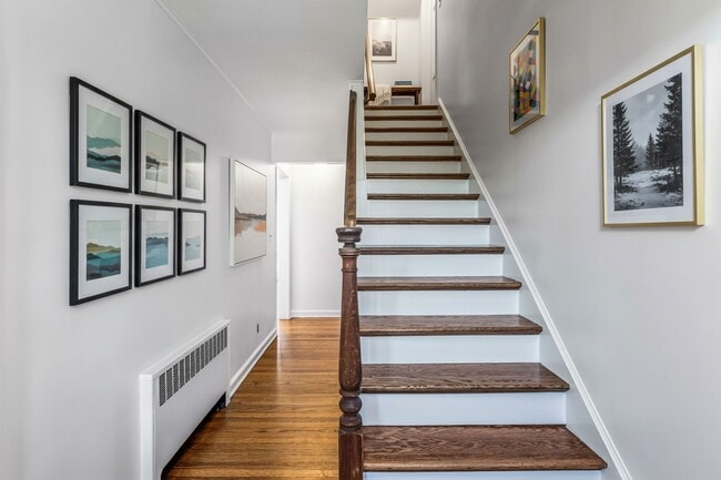 Photo - 110 Hegemans Ln