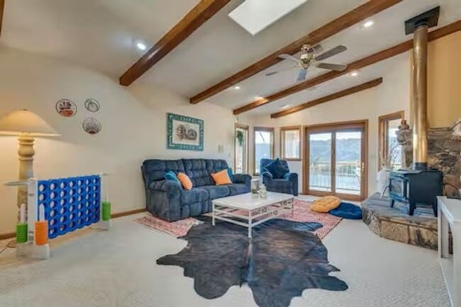 Photo - Waterfront Charm!