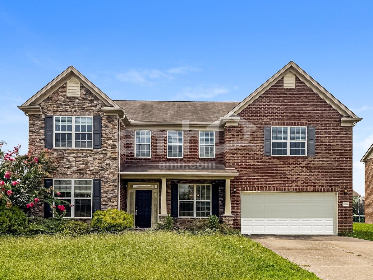 Photo - 1011 Lacebark Ln