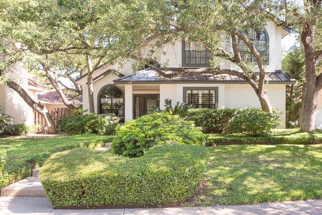 Photo - Beautiful 4 bedroom home in the Deerfield Subdivision