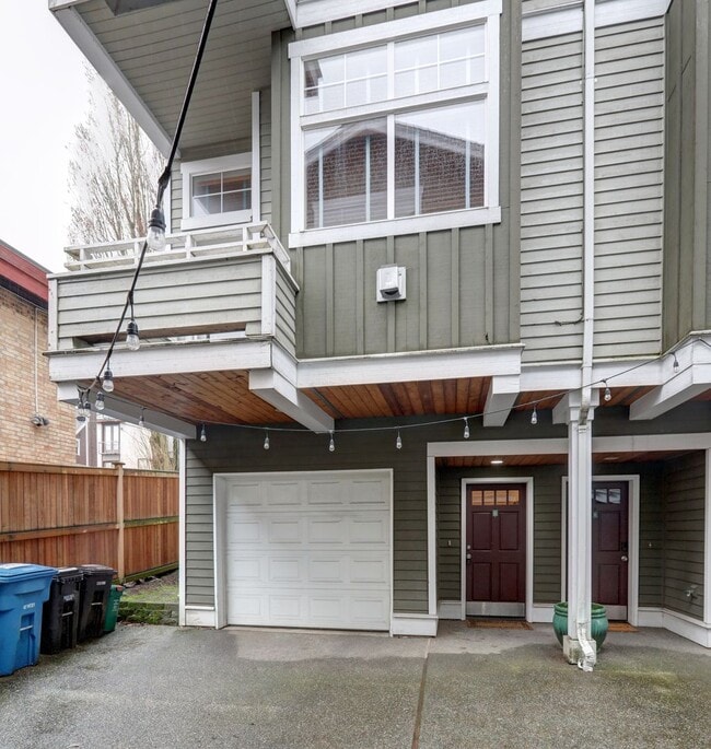 Photo - Gorgeous Capitol Hill Tri-level Townhome 3 Bedrooms with 3.25 Bathrooms