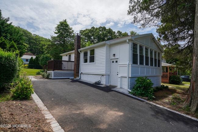Photo - 105 Owens Ave