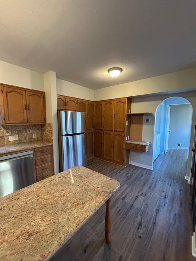 Photo - Maple Park 3BR/ 2BA Home For Rent!