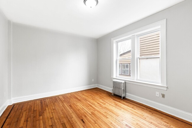 Photo - 146 Valley Apartments