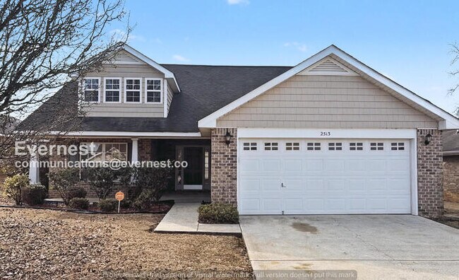 Building Photo - 2513 Slate Dr SW