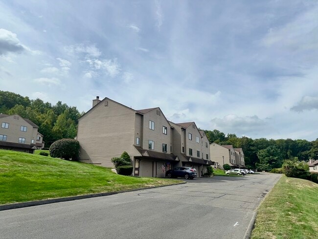Photo - 489 Wolcott St Unit APT 82