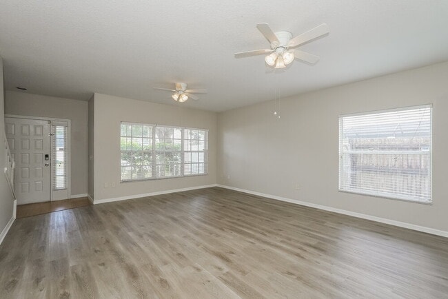 Photo - 10939 Brucehaven Dr