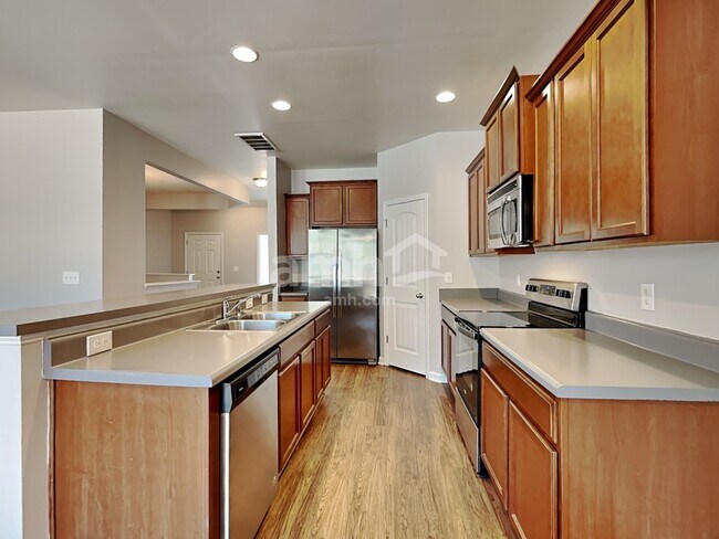 Photo - 4489 Middletown Dr