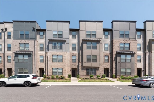 Photo - 2747 St Elias Dr Unit B