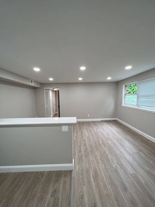 Cottage Street Apartments