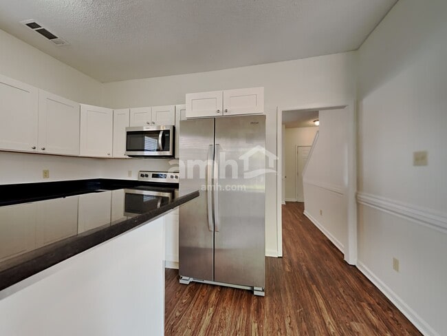 Photo - 821 Rain Dance Way