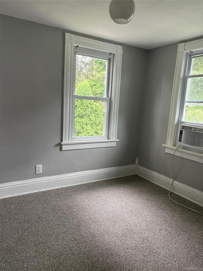 20 Van Buren St