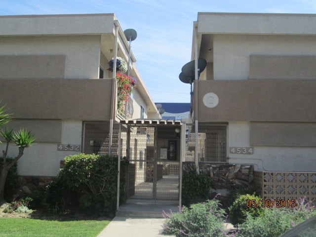 Building Photo - 4532 W 173rd St Rental