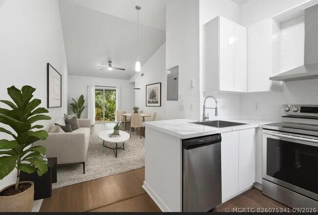 6143 Garden Ct