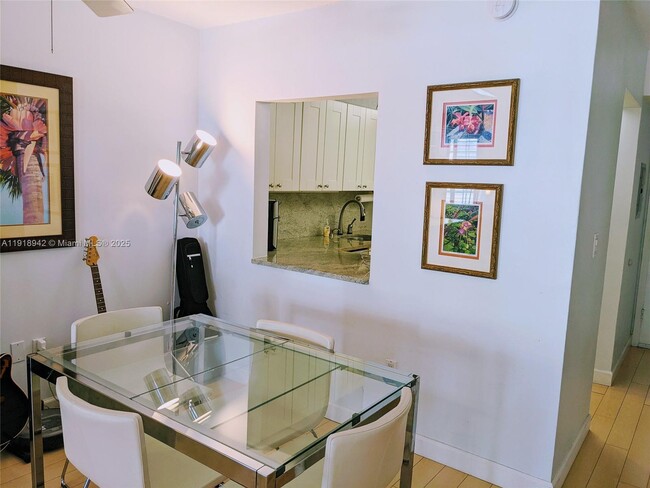 Photo - 201 Galen Dr Unit 215W