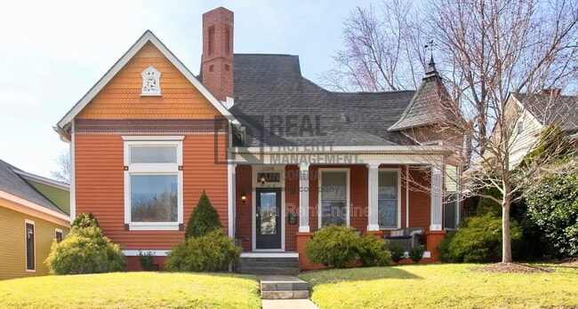 Building Photo - 1208 Woodland St