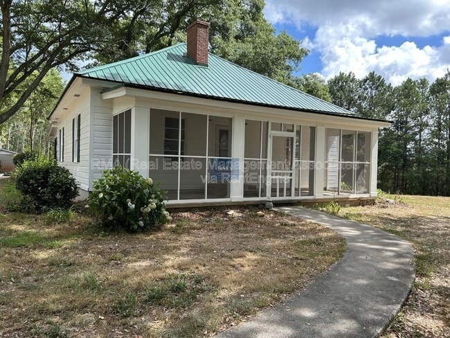 Building Photo - 126 Sihane Rd