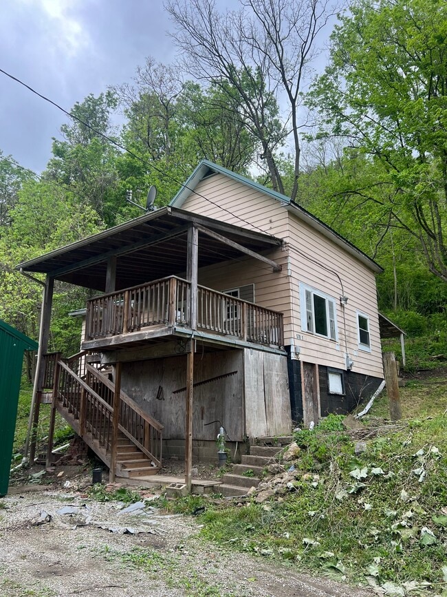 Photo - 57801 Moorewin Dr