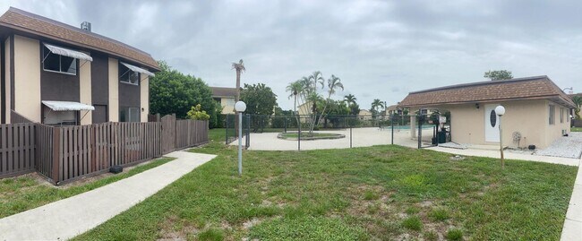 Photo - 2130 Sherwood Forest Blvd Unit 2130 Sherwood Forest Blvd #14