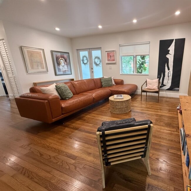 Photo - 1345 SW 60th Ct