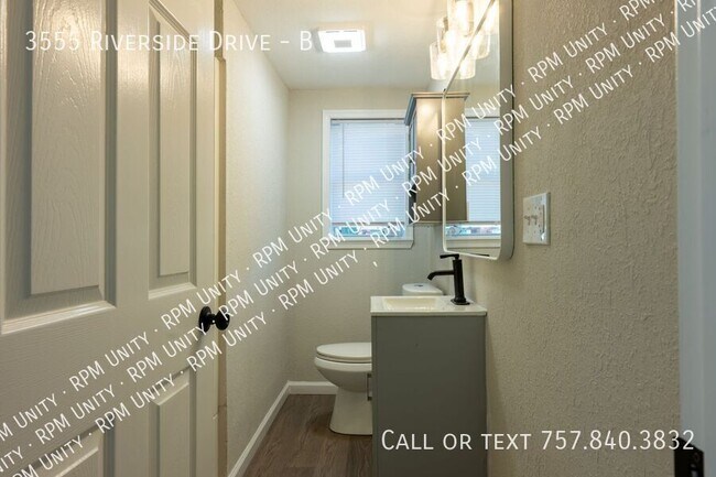 Photo - 3555 Riverside Dr Unit B