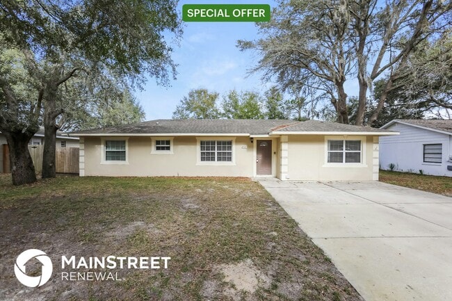 Building Photo - 2727 N Dellwood Dr Rental