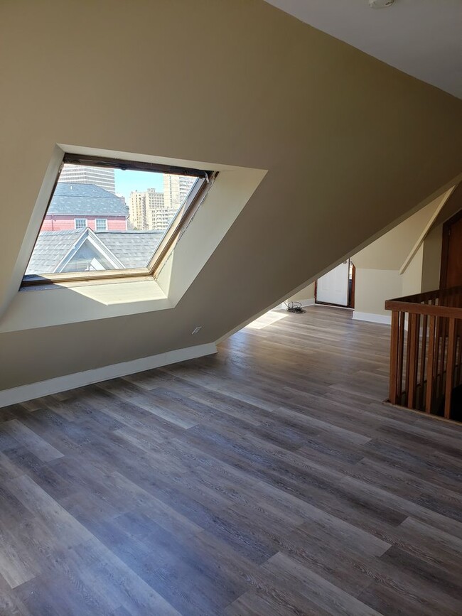 Photo - 9 Lafayette Pl Unit 4