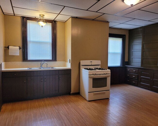 Photo - roc2107 Unit 1