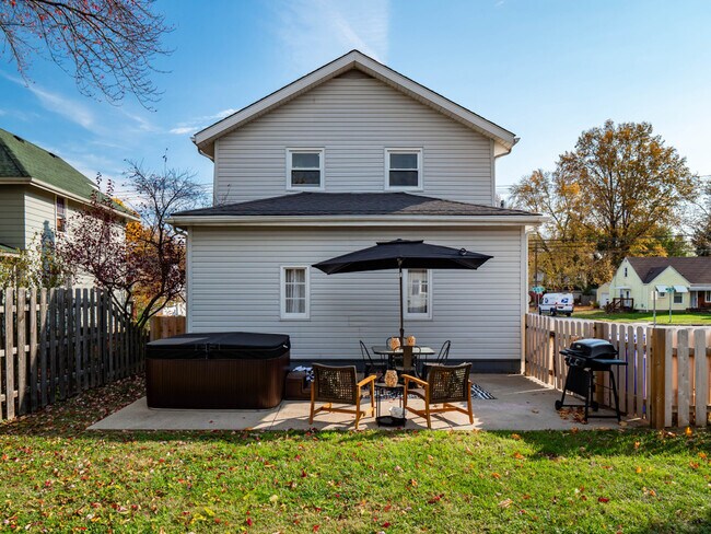 Photo - 2804 6th St Unit ID1061079P