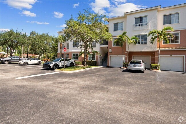 Building Photo - 5203 Myrtlewood Cir E Unit E Rental