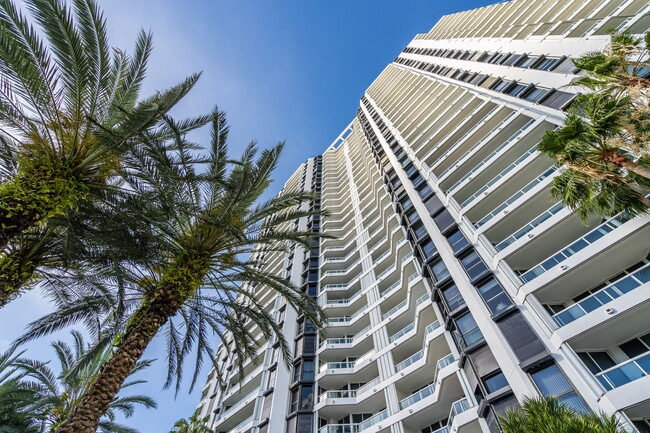 Photo - 21205 Yacht Club Dr Unit 2605