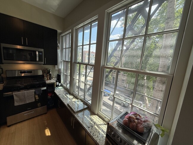 Building Photo - 1801 Swann St NW Rental