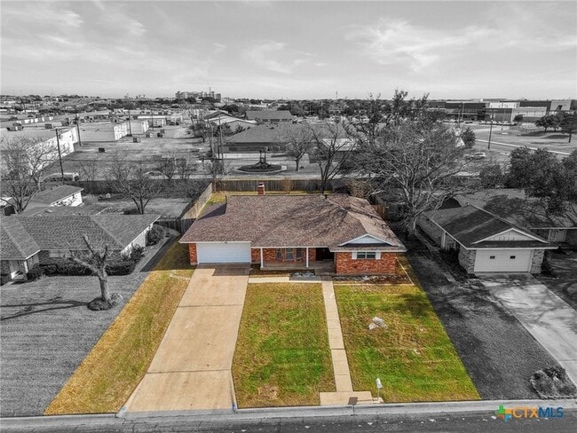 Photo - 3017 Oaklawn Dr