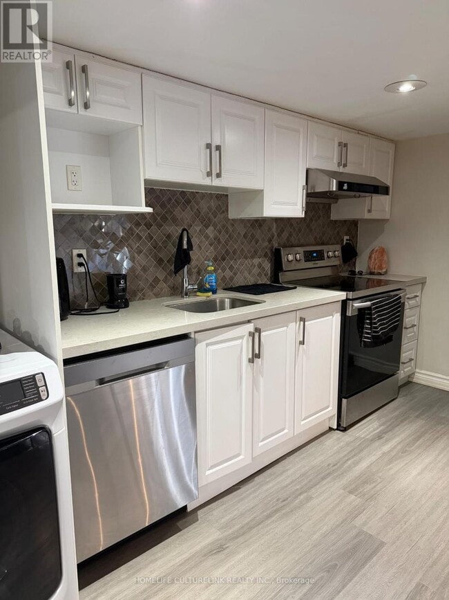 Photo - 111 Glen Albert Dr