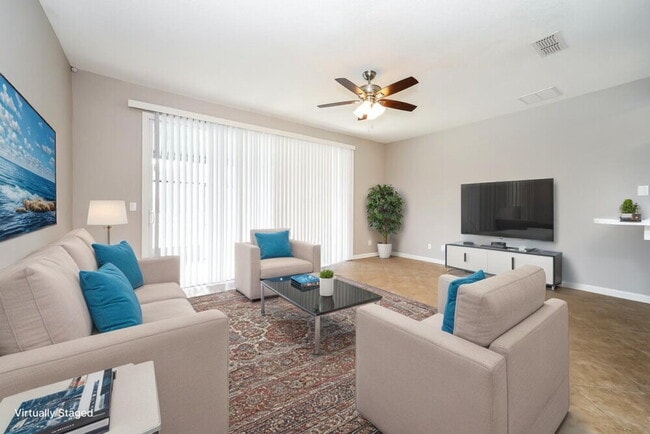 Photo - 5860 Sandstone Way