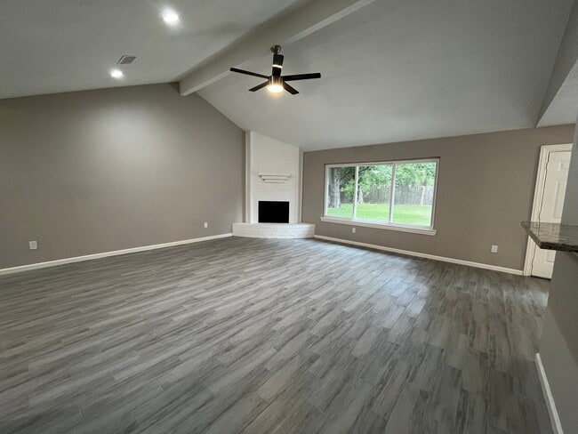 Photo - 6223 Brookgate Dr