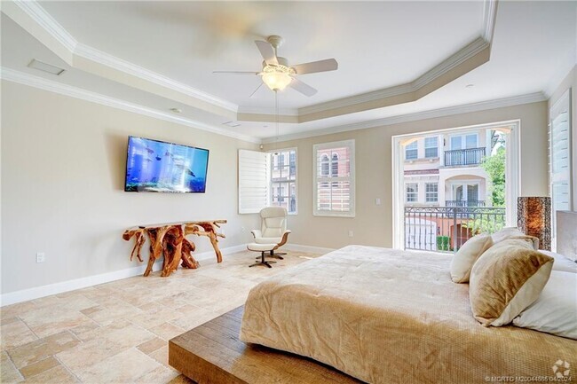 Building Photo - 1528 NE Outrigger Landings Dr Unit 208 Rental