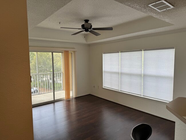 Photo - 18001 Richmond Pl Dr Unit 935