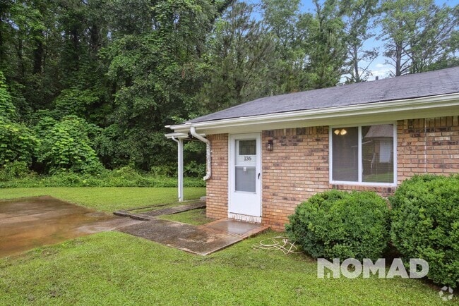 Building Photo - Charming 2BR Duplex in Fairburn Rental
