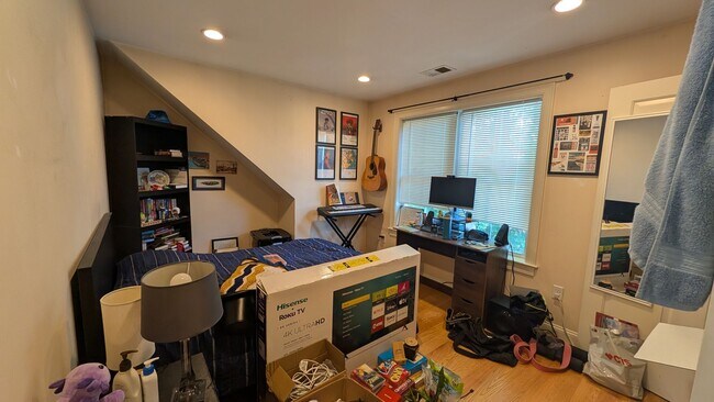 Photo - Spacious Townhouse: 4-bed, 3.5 bath unit in Brighton with Garage Parking