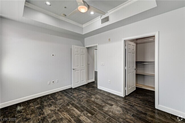 Building Photo - 75 E Agate Ave Unit 303 Rental