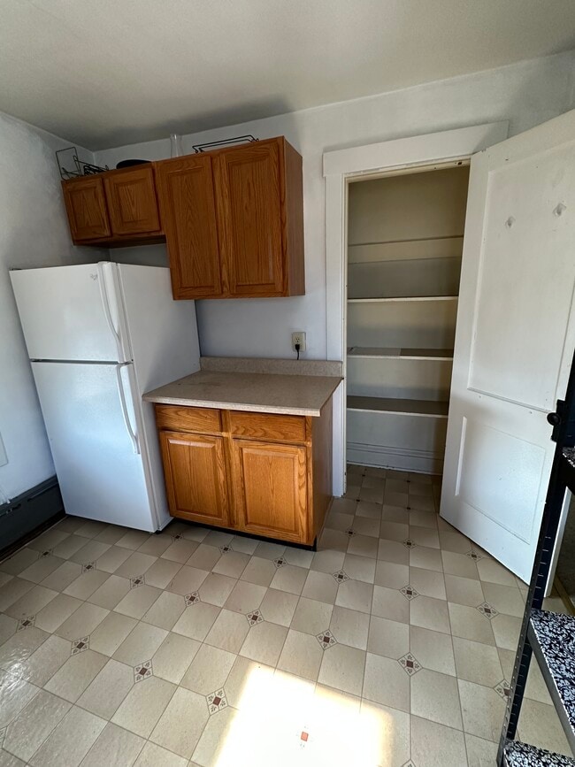 Photo - 2 E Elm St Unit # 2