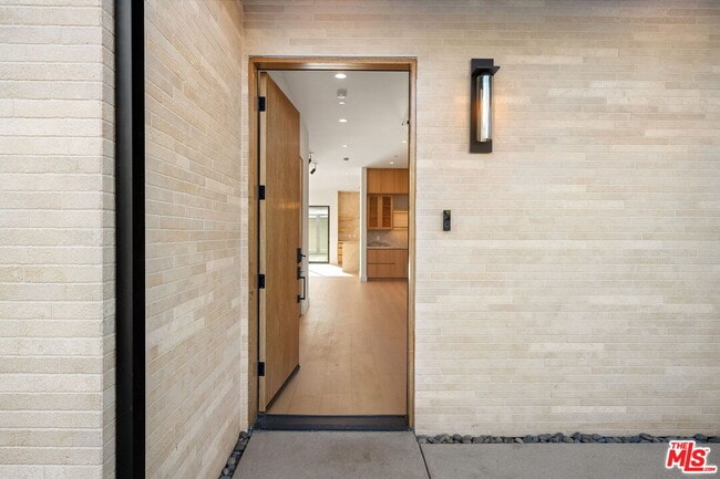 Photo - 3517 Redwood Ave