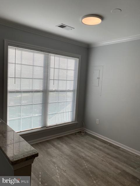 Photo - 1408 Nutwood Ct