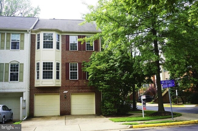Photo - 9386 Van Arsdale Dr Townhome