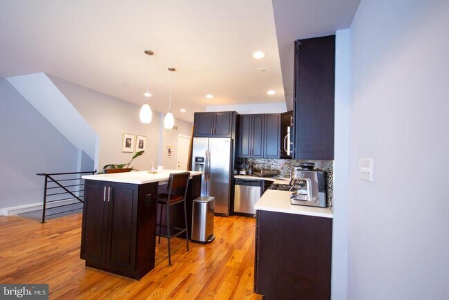 Photo - 738 N 19th St