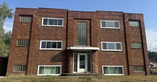 Building Photo - 4511 Tioga St NW Unit 1