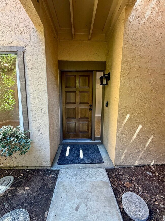 Photo - 1837 Ashmeade Ct