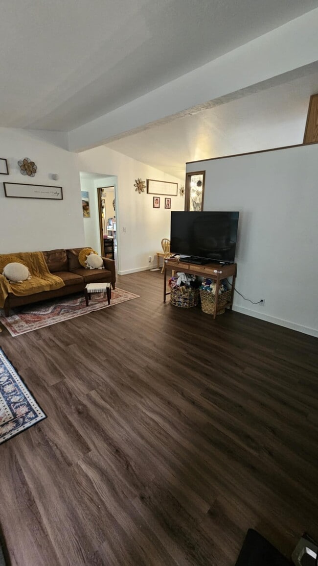 Photo - 8738 Boxwood Ct SE